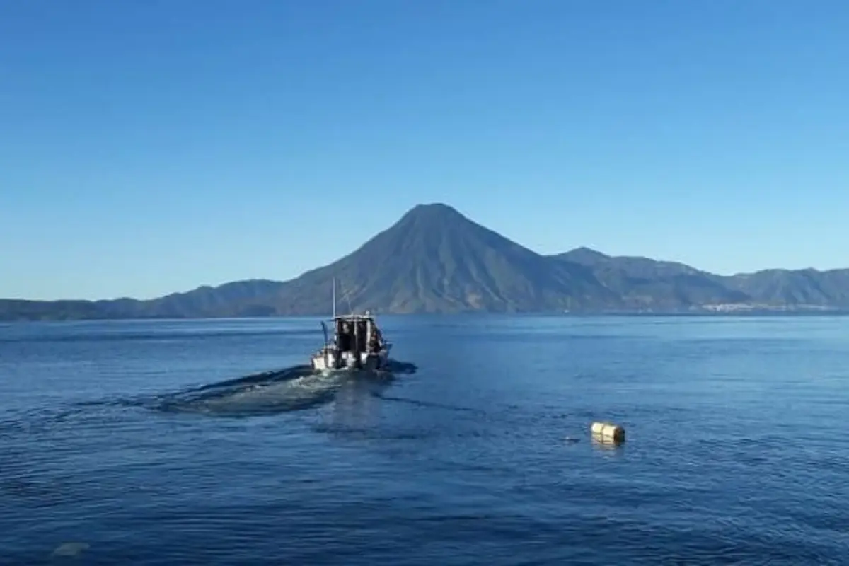 Lago de Atitlán Sololá naufragio desaparecidos 19 noviembre 2018, 