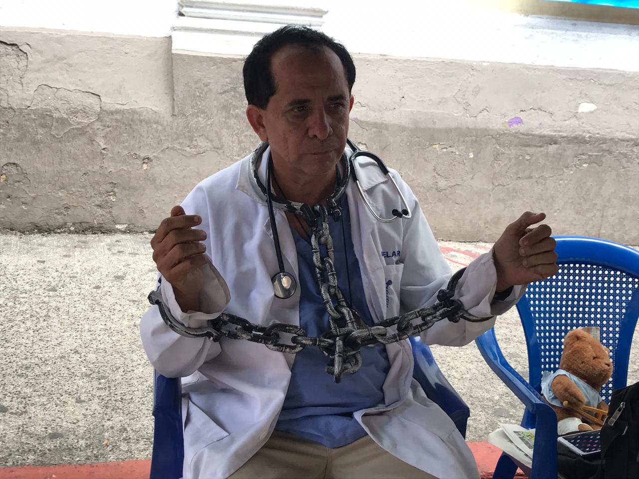 Doctor José María Avelar | 