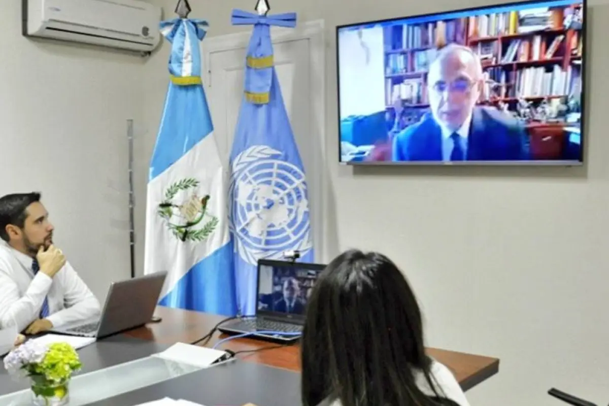 Fotografía de archivo del comisionado Iván Velásquez. Tomada de Twitter del vocero de la Comisión. 