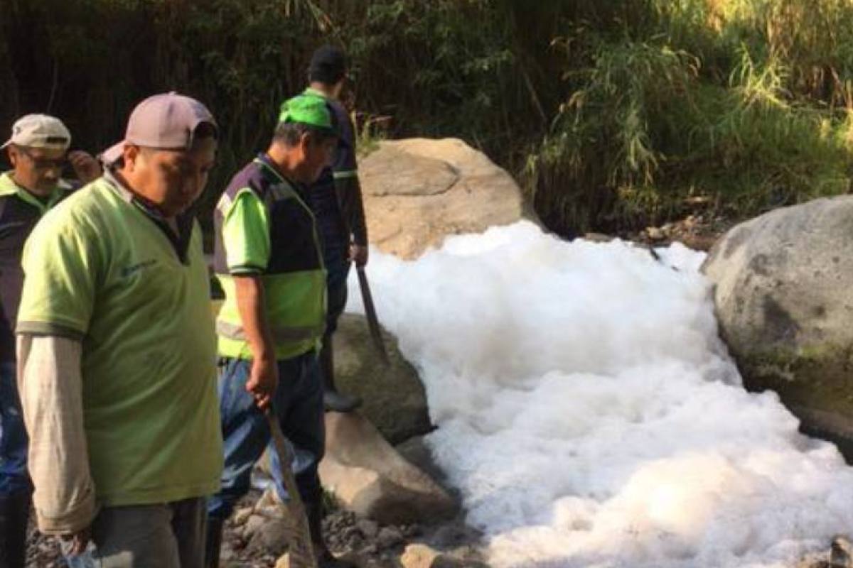 Se restablece servicio de agua potable en tres zonas de la capital
