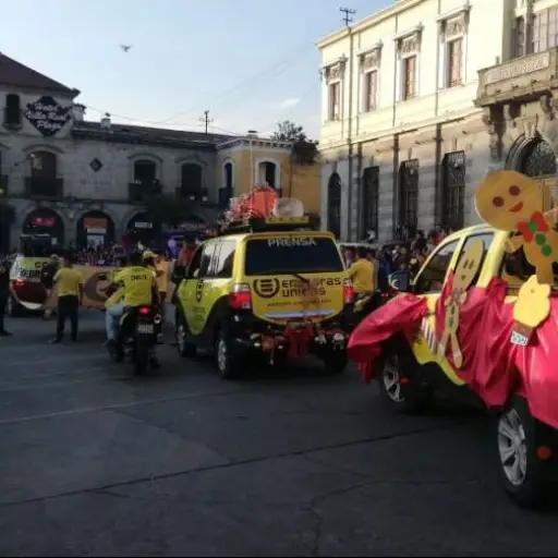 Quetzaltenango época navideña desfile ,