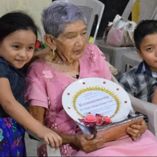Felipa Arana Soto Suchitepéquez terreno escuela ,
