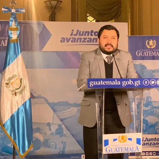 Ministro de Desarrollo Social tras gabinete 