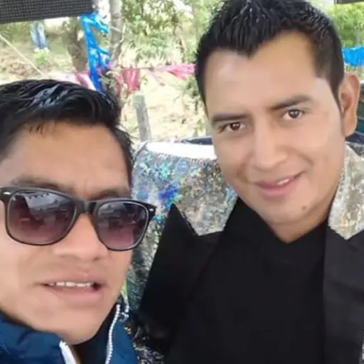 Sololá Marimba Orquesta Saloj integrante ,