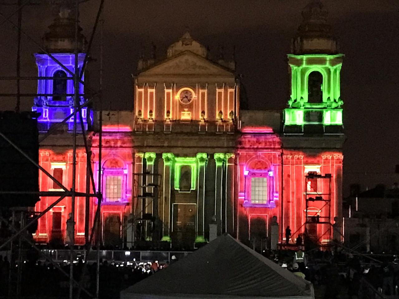 Mapping en Catedral Metropolitana. Vía Oscar Canel y Herlindo Zet (10) | 