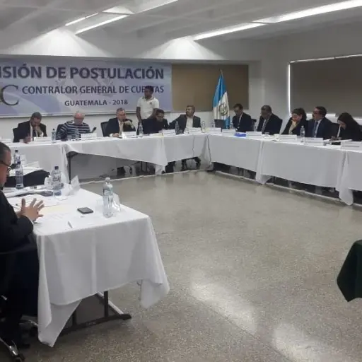 contralor postuladora ,