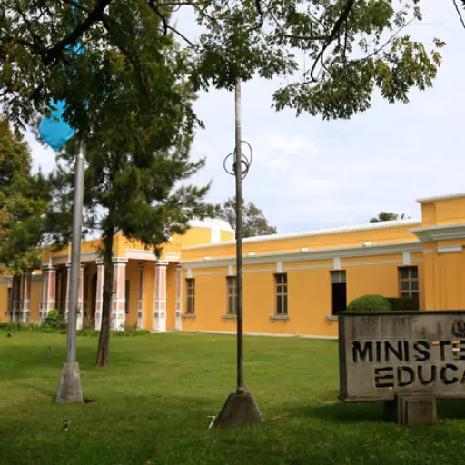 Fachada-del-Mineduc ,