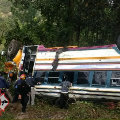 Chichicastenango bus accidente heridos ,