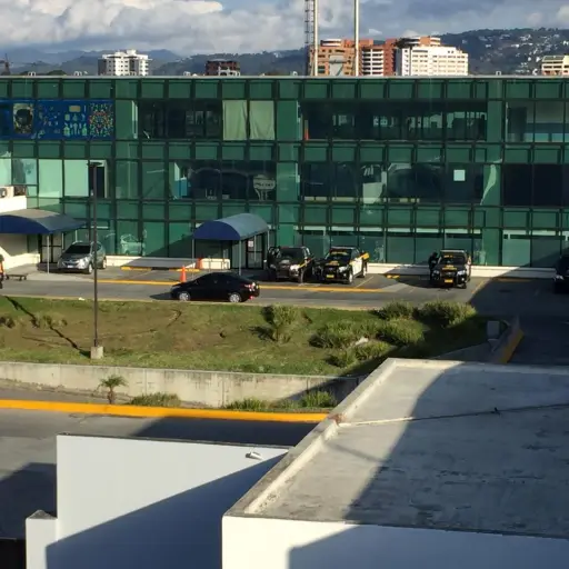 aeropuerto ,