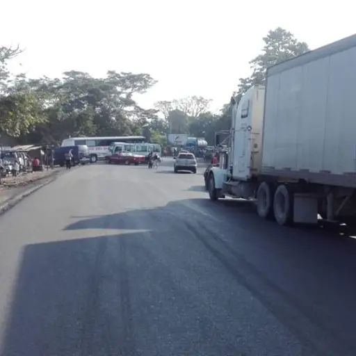 San Marcos pobladores bloquean kilómetro 247 ,