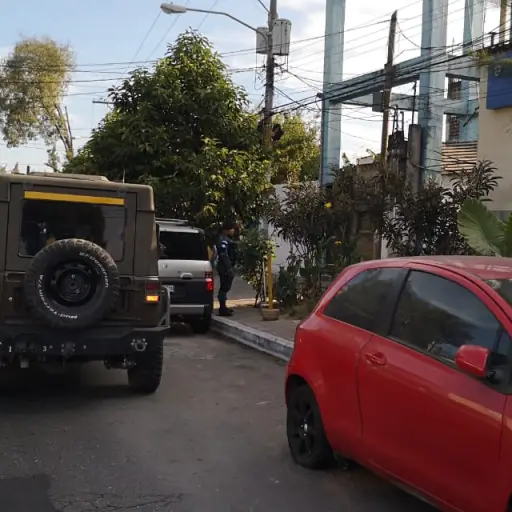 d99dbbf5-fe19-4b76-82c3-a10530395461 ,