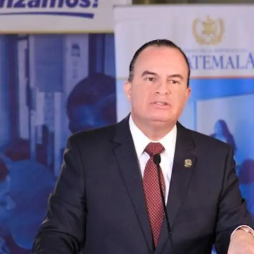 Mario Méndez, ministro del MAGA, durante conferencia de prensa. Foto MAGA 