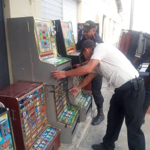 Zacapa PNC máquinas tragamonedas ,