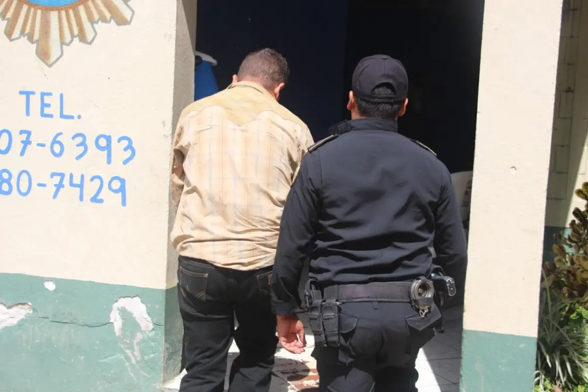 52540382_2213505378671234_1988493738342612992_o,