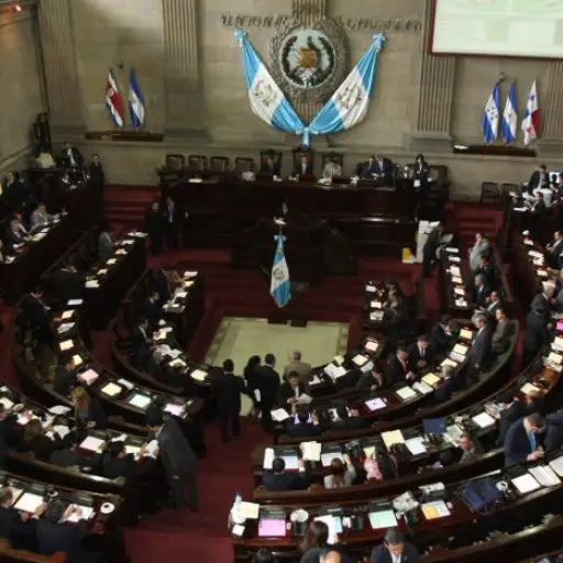 Congreso de la República trata temas relacionados a la amnistía para militares y guerrilleros 