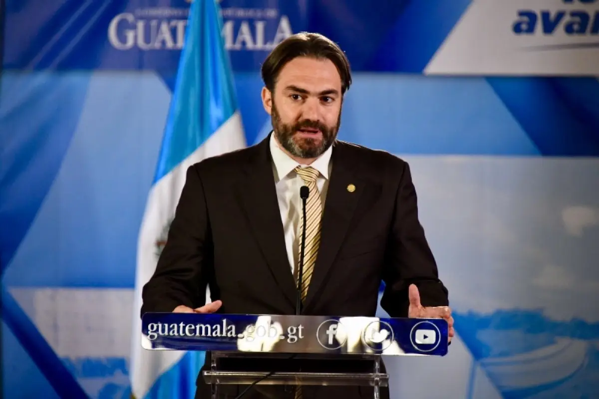 Acisclo Valladares Urruela, ministro de Economía de Guatemala. 