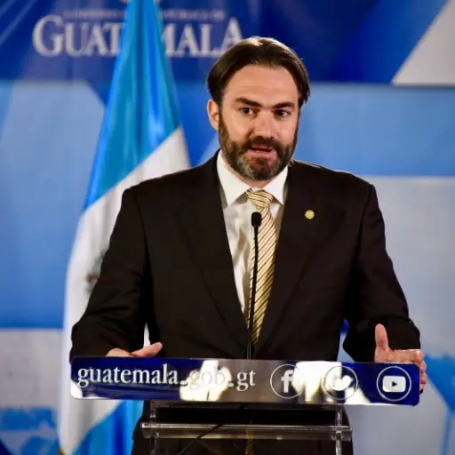 Acisclo Valladares Urruela, ministro de Economía de Guatemala. 
