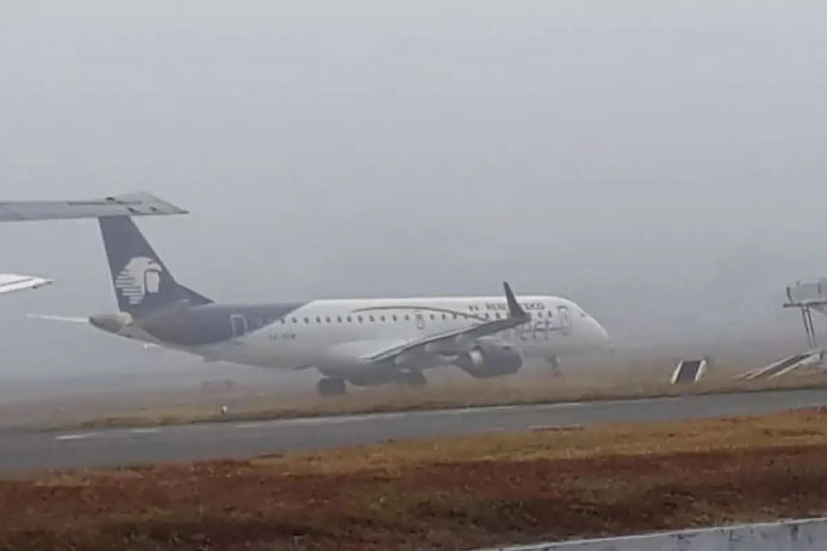 vuelos Aeropuerto Internacional La Aurora neblina, 