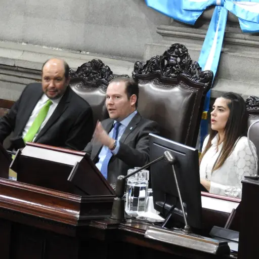 Hoy no hubo consensos por el préstamo de 100 millones de dólares 