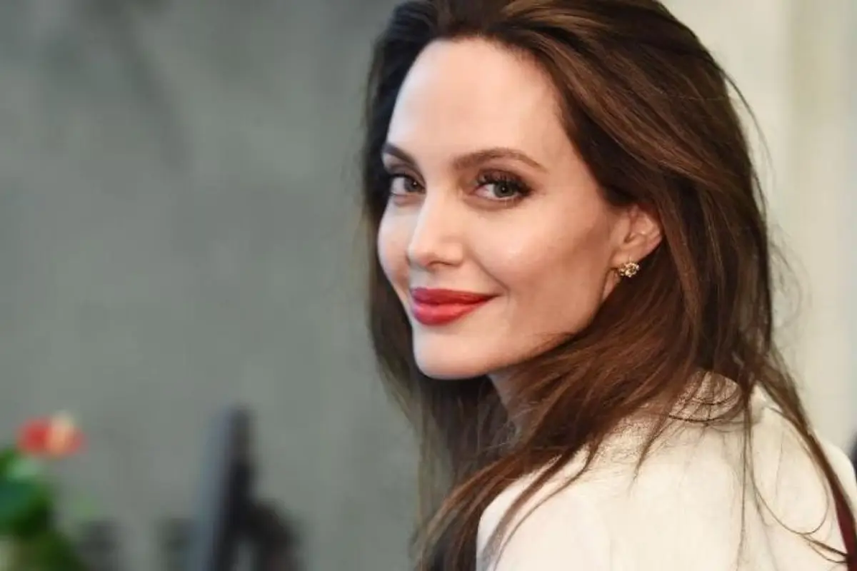 Angelina Jolie