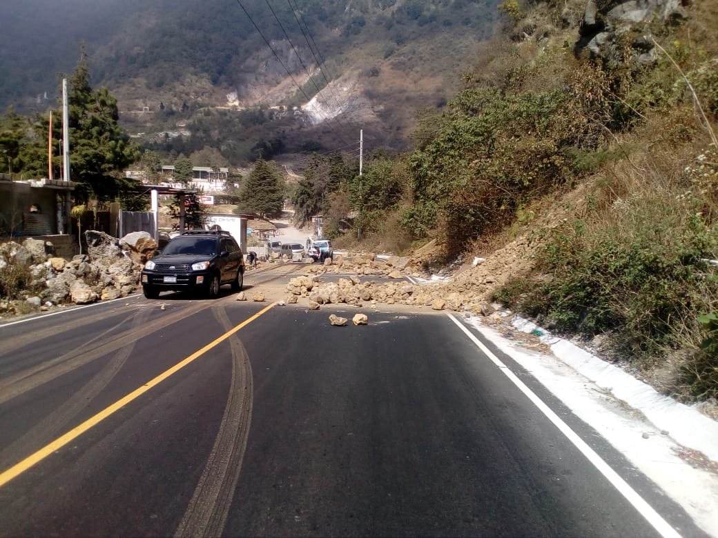 Caída de rocas Sololá | 