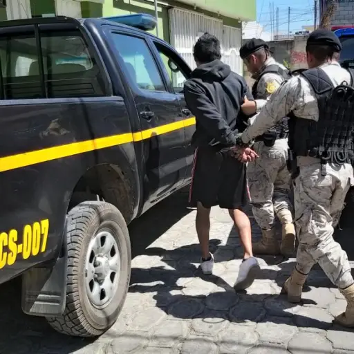 Quetzaltenango robacarros ,