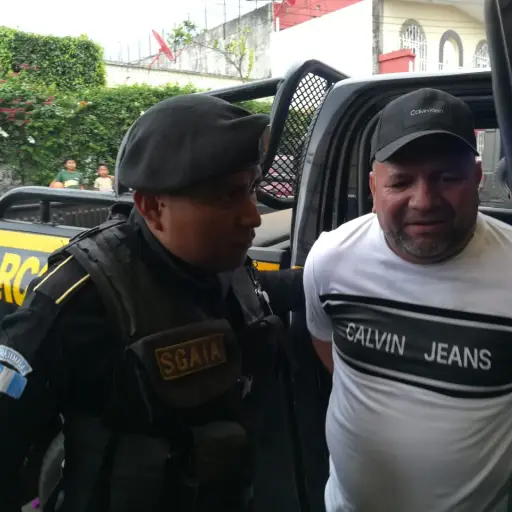 Fuerzas antinarcóticas capturaron en Quetzaltenango a hermano de 