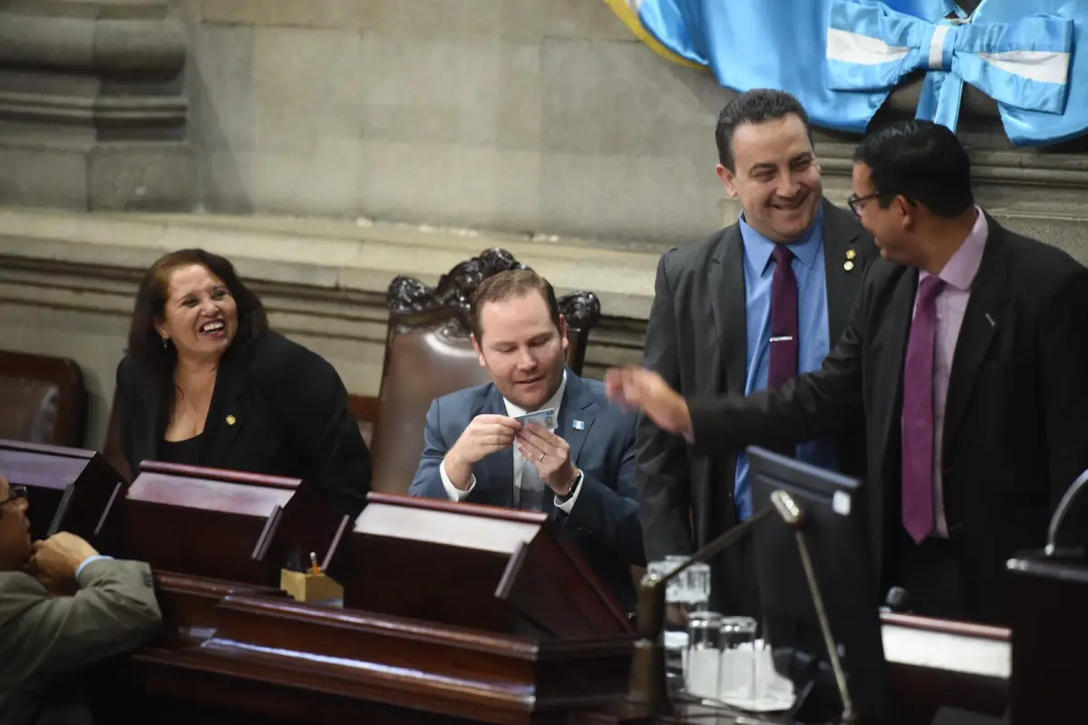 Diputados presión a Congreso,