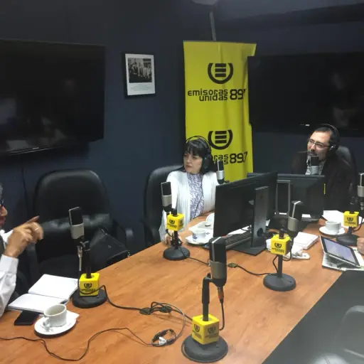 Exmagistrado de la CSJ y el analista político Renzo Rosal en A Primera  Hora.