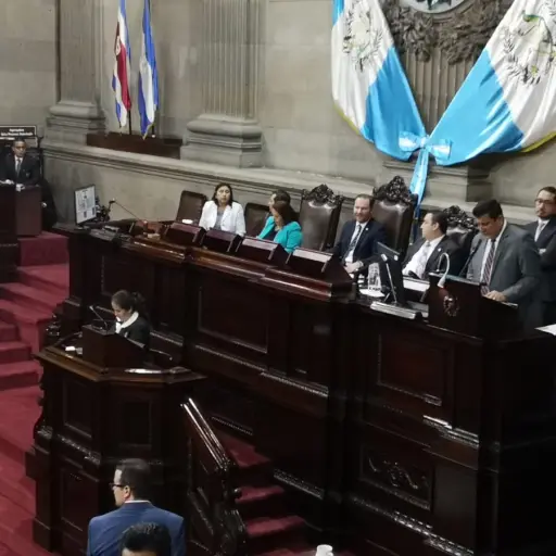 En el Congreso se cuestionó la redacción de las reformas de la Ley de Reconciliación Nacional.