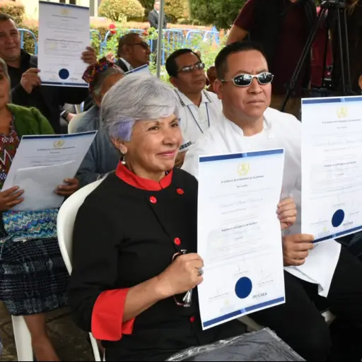 presidente-certificado-competencias-mineduc-14 ,