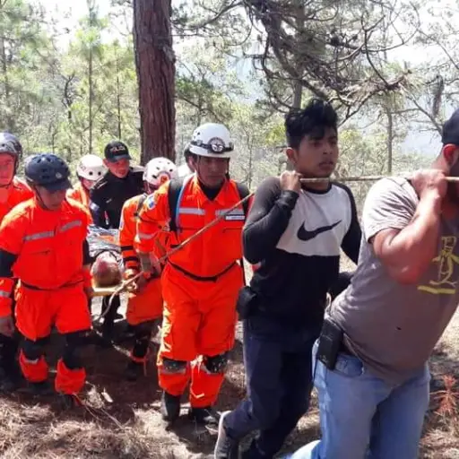 El rescate fue hecho por socorristas de Bomberos voluntarios. 