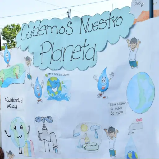 Estudiantes marchan en Suchitepéquez por el Día mundial del agua