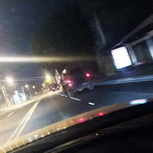 Jeeps J8 fueron vistos en la Avenida Reforma anoche. Foto: Cortesía.