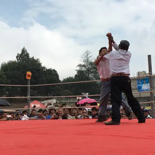 Uno de los combates de Chivarreto. Fotografía Alberto Chaclán  
