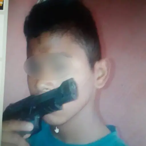 Menor amenazaba por Facebook.