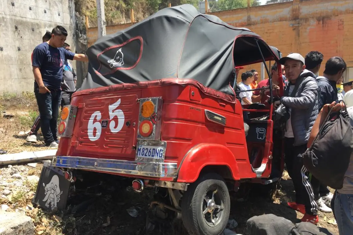 Accidente mototaxi en Totonicapán