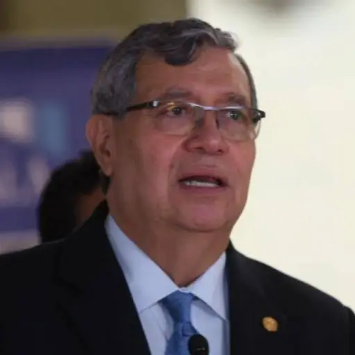 El recorte financiero anunciado por EEUU se solucionaría con fondos del gobierno, dijo el vicepresidente Jafeth Cabrera. Foto de archivo.