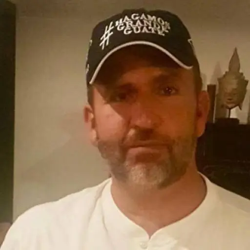 Roberto Arzú se le giró una orden de captura en su contra por parte de una corte de Miami