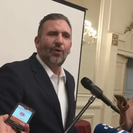 Roberto Arzu desacato civil Miami Dade County Emisoras Unidas Guatemala ,