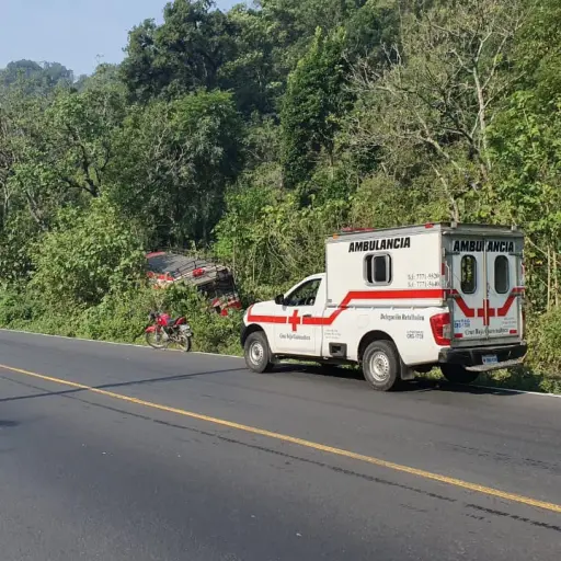 Bus se accidenta en ruta a Quetzaltenango