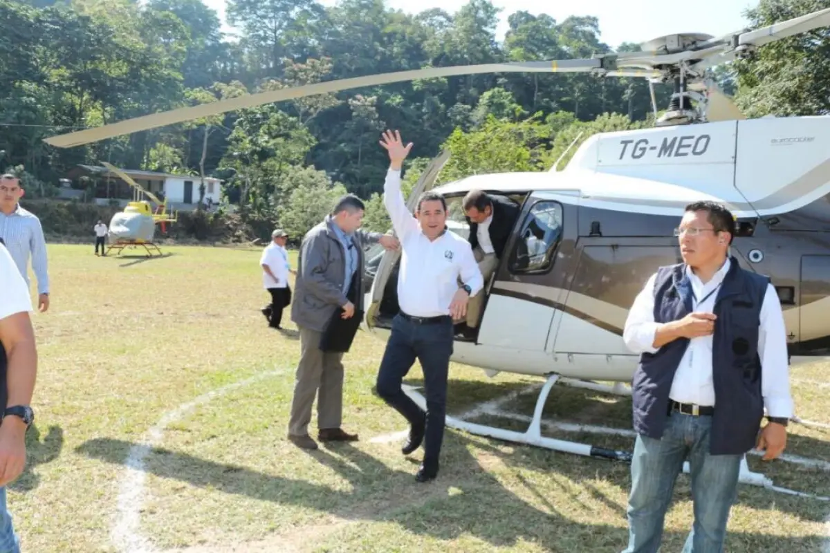 Francisco Rivas señaló que el presidente Jimmy Morales optó por utilizar un helicóptero supuestamente propiedad de Mario Estrada.