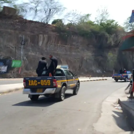 Agentes en San Diego Zacapa.