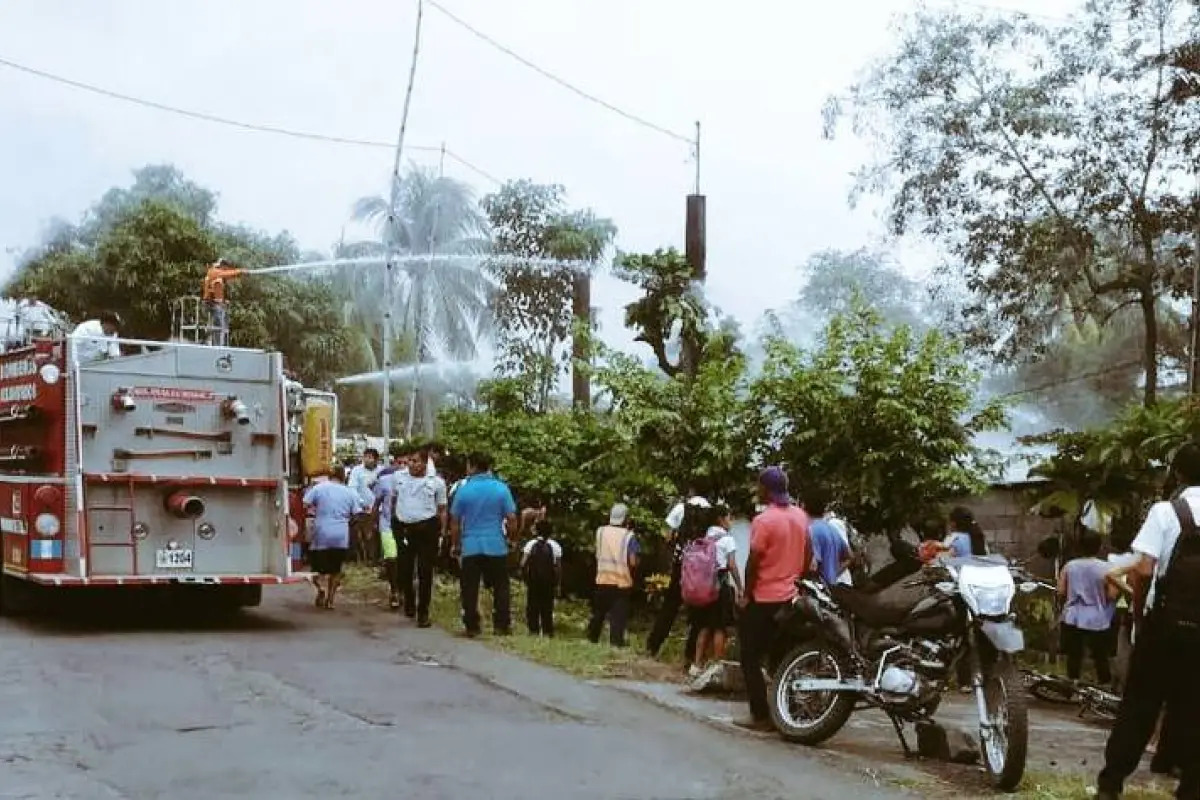 Incendio en vivienda de Santa Lucia Cotzumalguapa