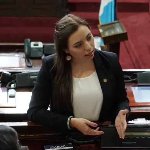 Andrea Villagran Bien Emisoras Unidas Guatemala ,