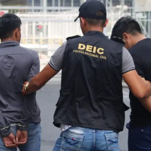 capturados vendían moto ,