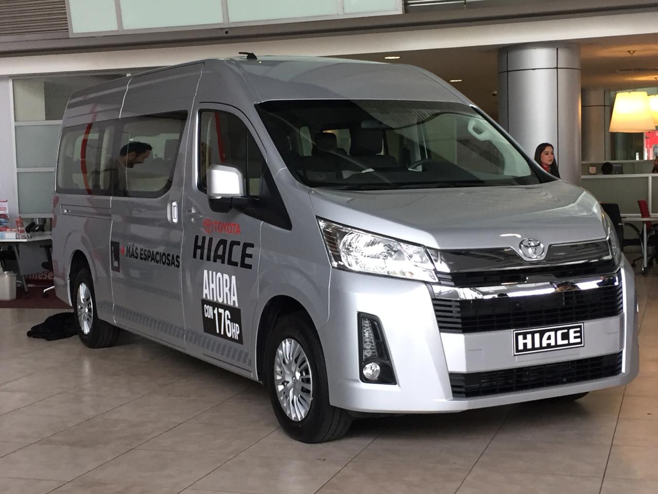 toyota-hiace-emisoras-unidas-1 | 