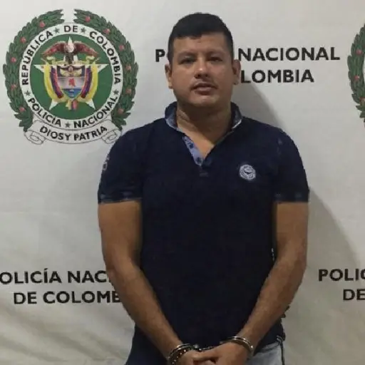 Owen Esmery de León Villagrán ,