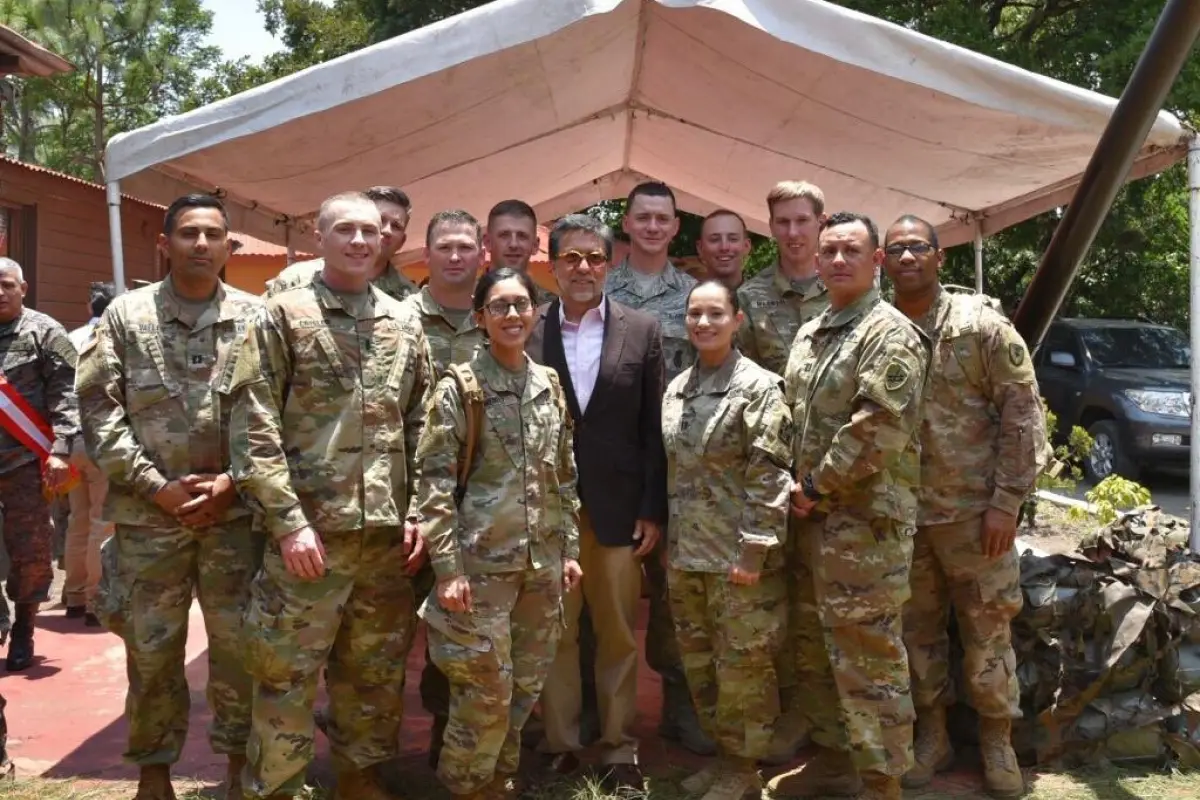 Más allá del horizonte embajada EEUU Guatemala, 