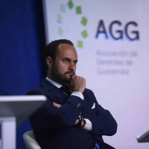 Pedro-Brolo-Vila-Foro-candidatos-alcaldía -Guatemala-Asociación-Gerentes-de-Guatemala-Elecciones-votaciones-Municipalidad-Guatemala (2) ,